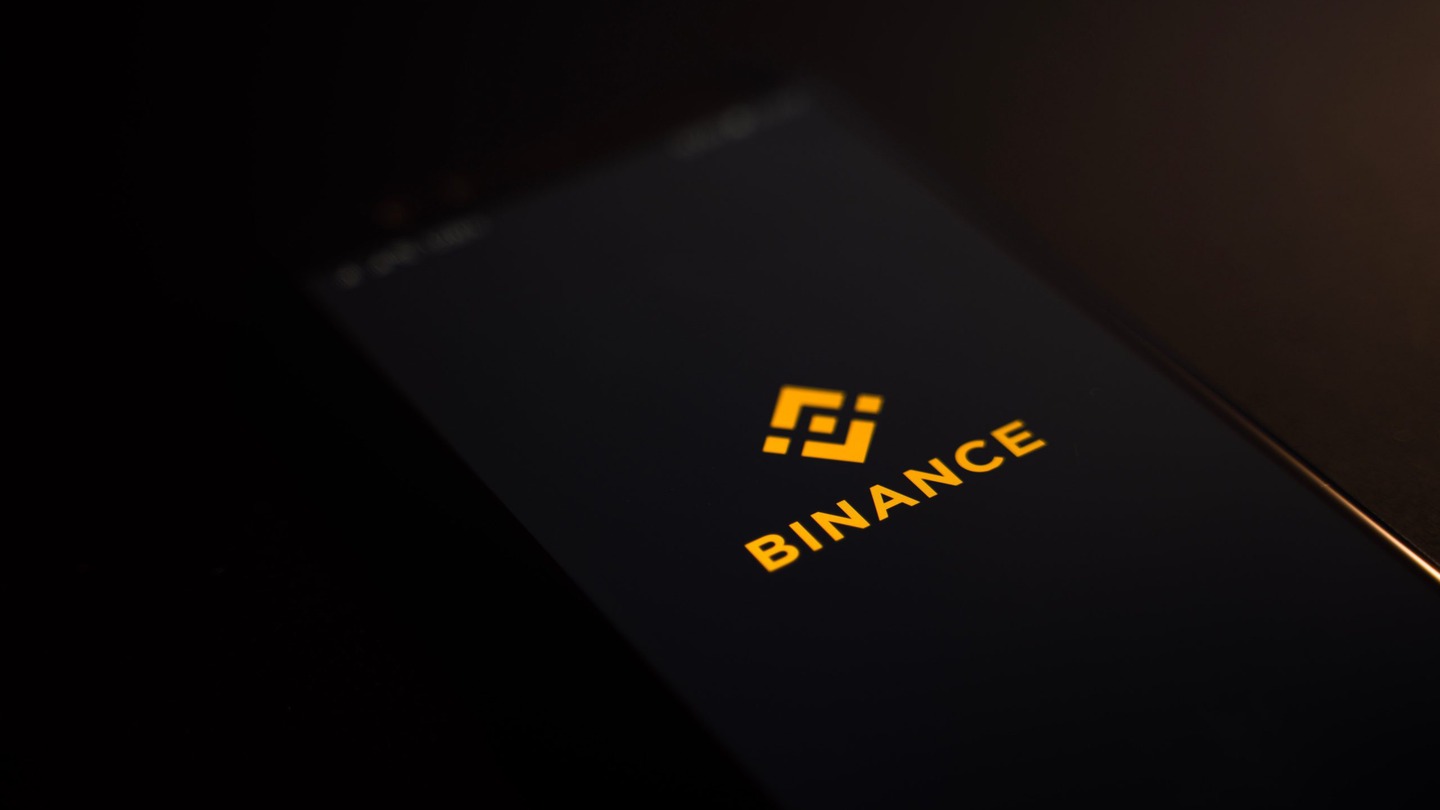 binance empresas iranies