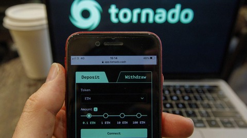 el desarrollador de tornado cash estará detenido otros tres meses en ámsterdam
