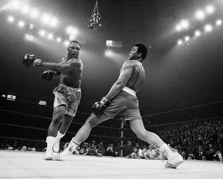 muhammad ali es registrado como marca en web3 cubriendo los n f ts y el metaverso