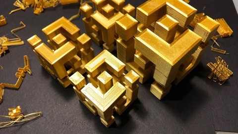 las retiros diarios de binance superan los 2.000 millones de dólares